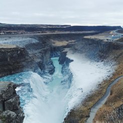 Der Wasserfall Gullfoss gehört zum Golden Circle