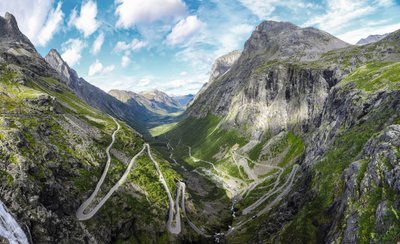 Serpentinen am Trollstigen in Norwegen