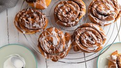 Zimtschnecken mit Zuckerguss