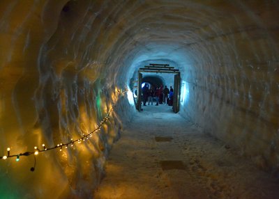 Eingangsbereich Gletscherhöhle Langjökull - West-Island