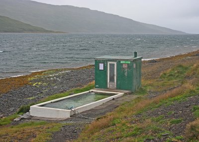 Hörgslíðarlaug - Ost-Island