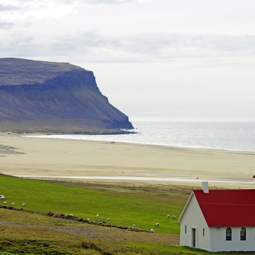 Kirche bei Látrabjarg