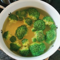 Brokkoli - Radieschensalat
