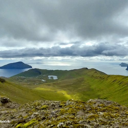 Blick über die Inseln auf den Atlantik