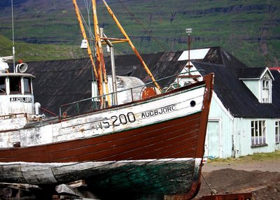 Seyðisfjörður - Ost-Island