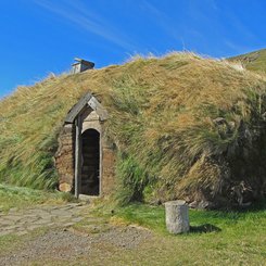 Eiríksstaðir - West-Island