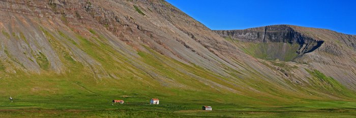 Blog mit Informationen für und über Island Reisen und andere Nordland Reisen - Farm im Keldudalur